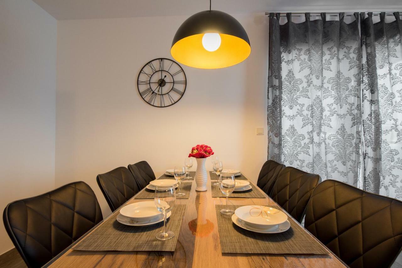 Villa Anja 佩罗杰 外观 照片